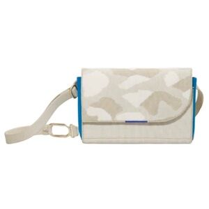 Rothy’s The Belt Bag in Camo